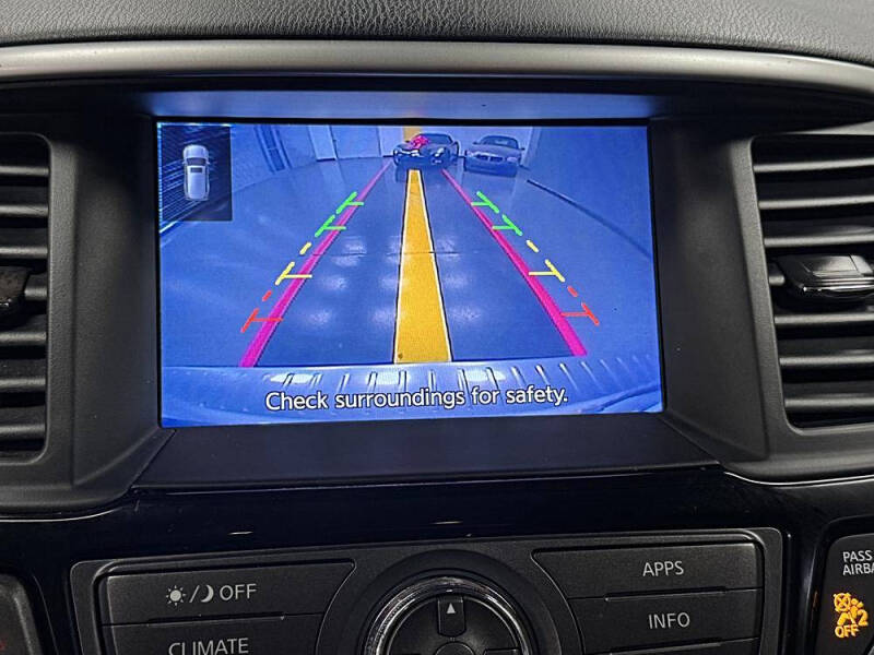 2017 Nissan Pathfinder