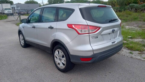 2015 Ford Escape S