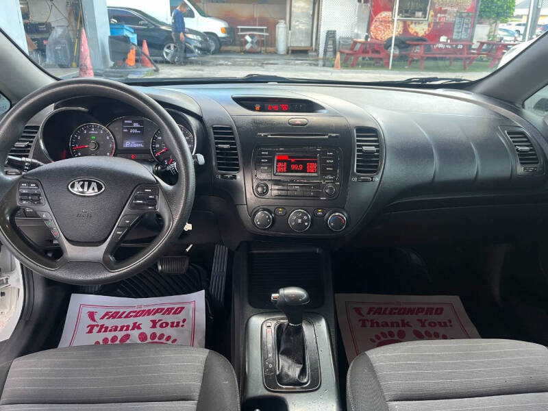 2016 Kia Forte5 LX