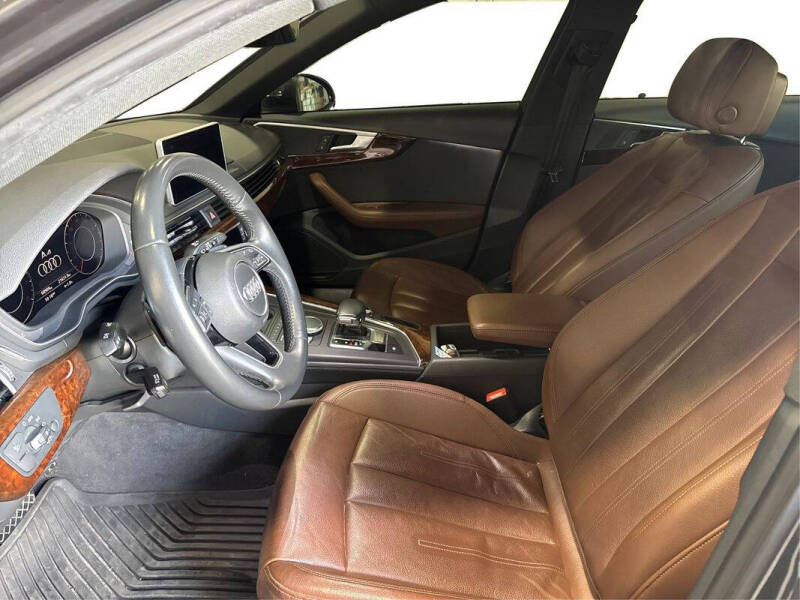 2019 Audi A4 Premium Plus 40 TFSI