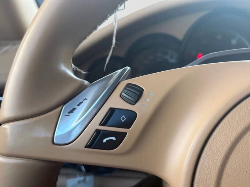 2012 Porsche Panamera
