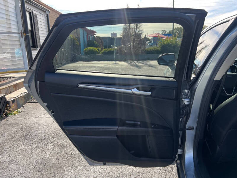 2020 Ford Fusion Titanium