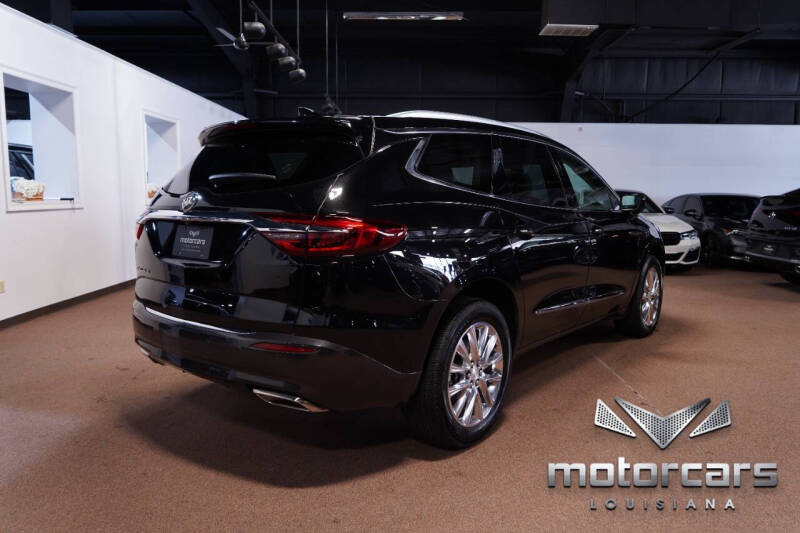 2020 Buick Enclave Essence