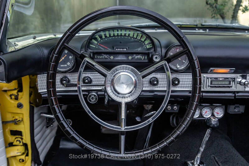 1956 Ford Thunderbird