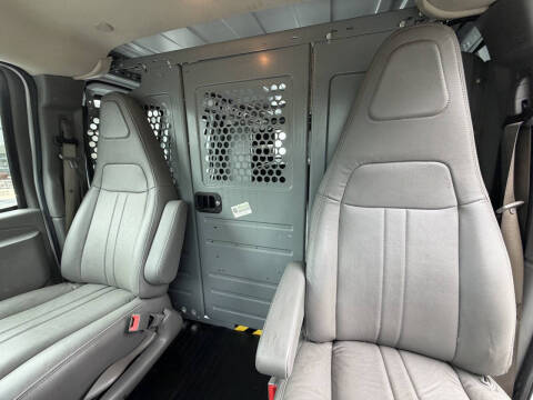 2018 Chevrolet Express 2500