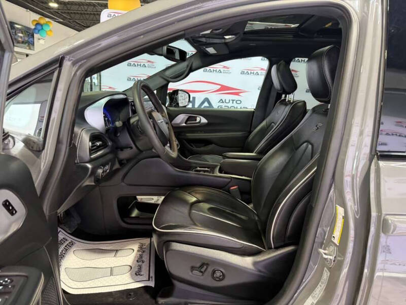 2025 Chrysler Pacifica Limited
