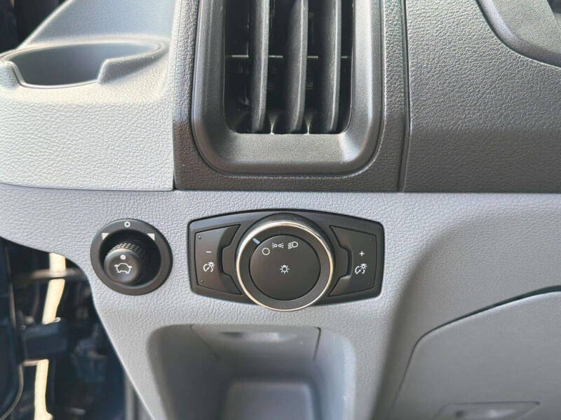 2017 Ford Transit