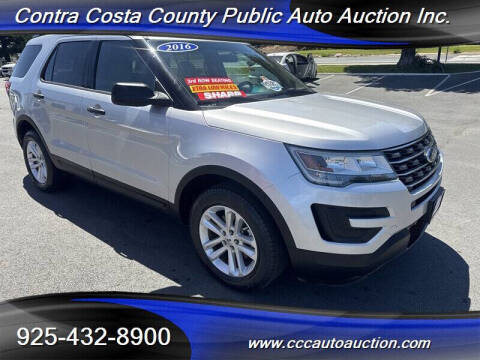 2016 Ford Explorer