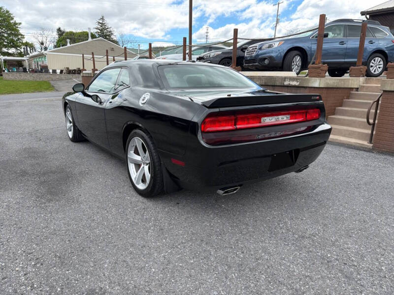 2009 Dodge Challenger SRT8
