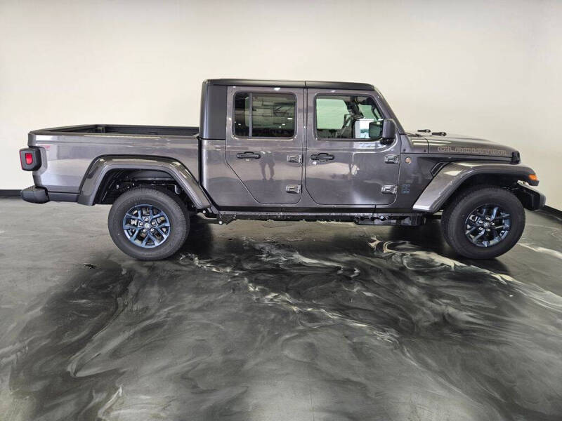 2026 Jeep Gladiator 85th Anniversary Edition