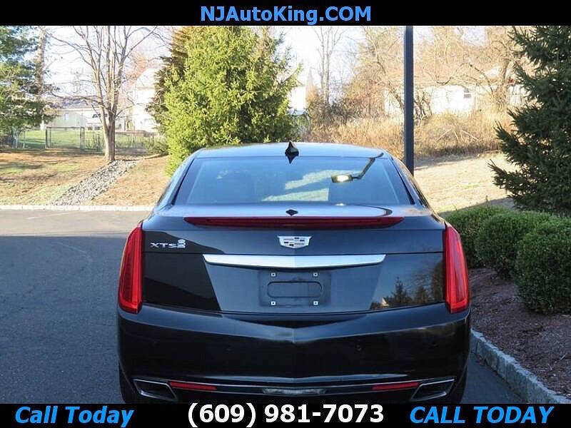 2017 Cadillac XTS Luxury