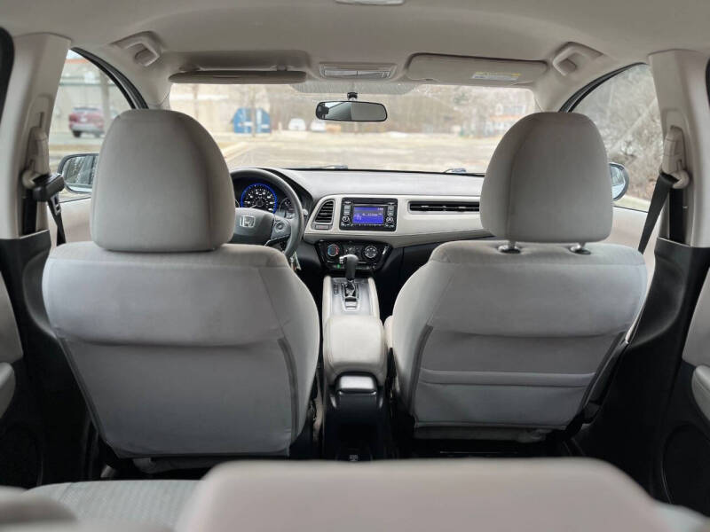 2017 Honda HR-V LX