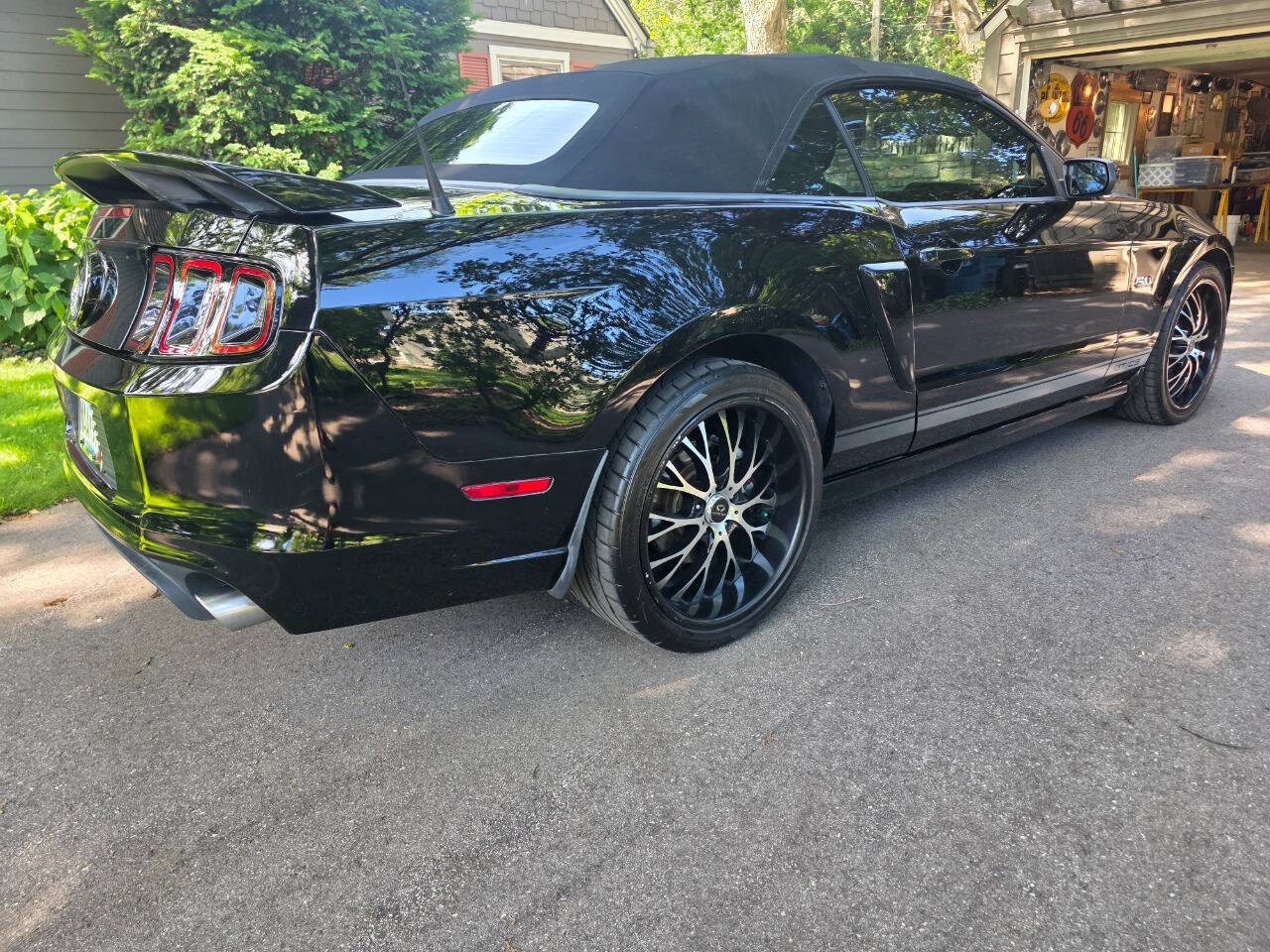 2014 Ford Mustang 7