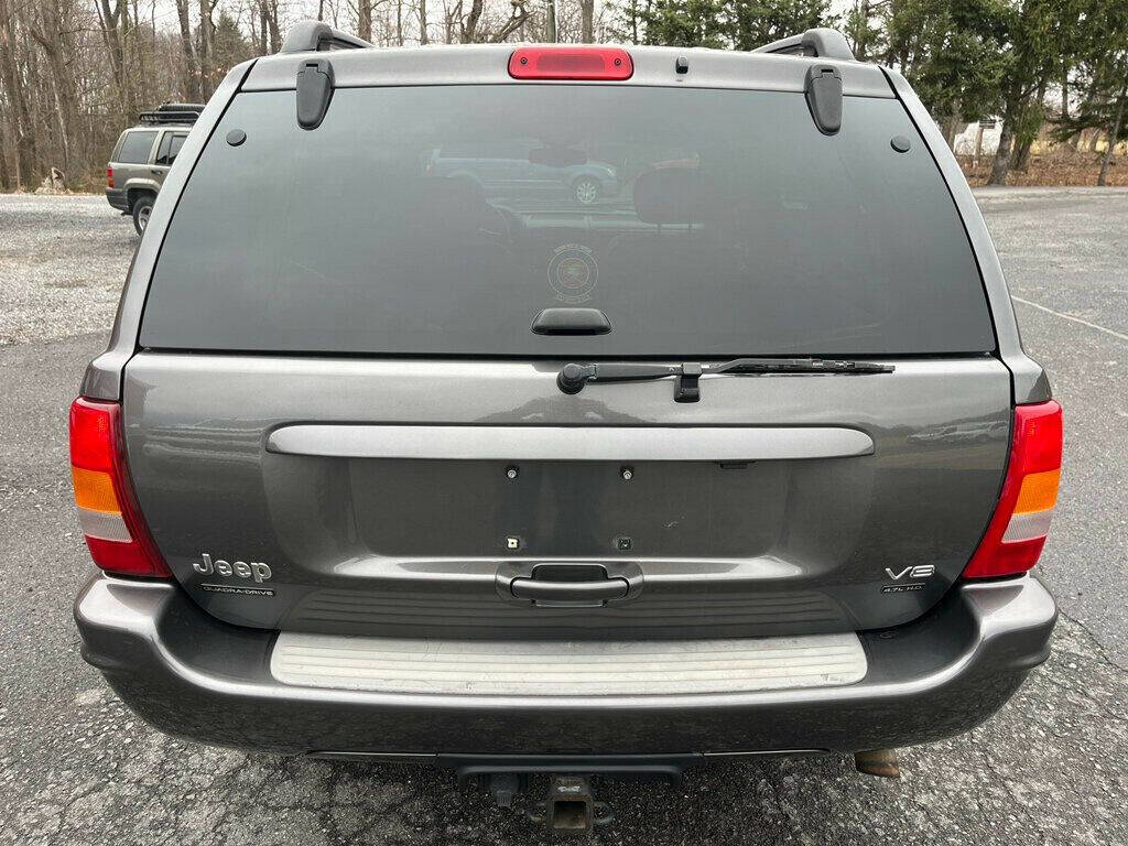 2004 Jeep Grand Cherokee 5