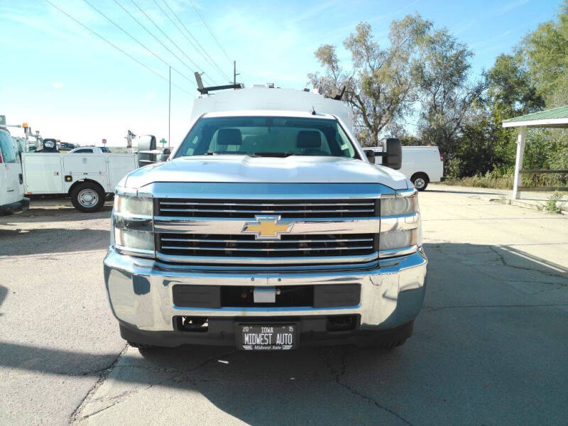 2015 Chevrolet Silverado 3500HD CC