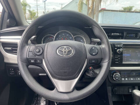 2015 Toyota Corolla LE