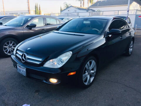 2009 Mercedes-Benz CLS for sale at Auto Max of Ventura in Ventura CA