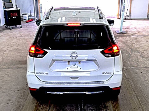 2017 Nissan Rogue SV