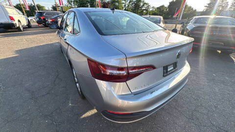 2024 Volkswagen Jetta SE