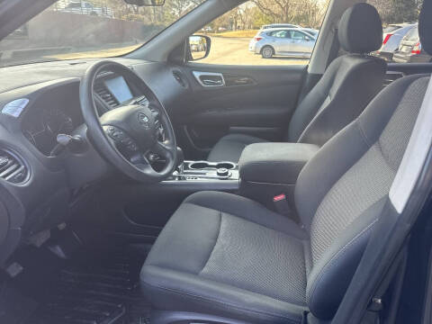 2017 Nissan Pathfinder S