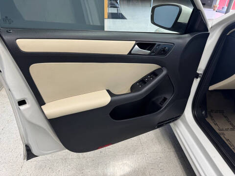 2012 Volkswagen Jetta SE
