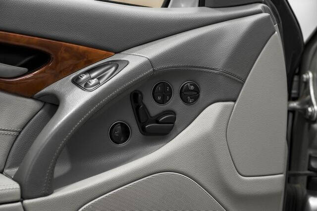 2004 Mercedes-Benz SL-Class SL 500