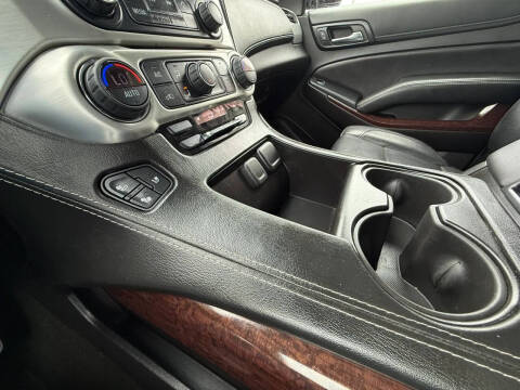 2017 GMC Yukon SLT