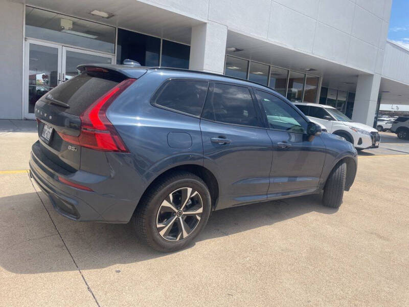 2026 Volvo XC60 B5 Core