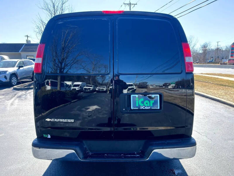 2018 Chevrolet Express 2500