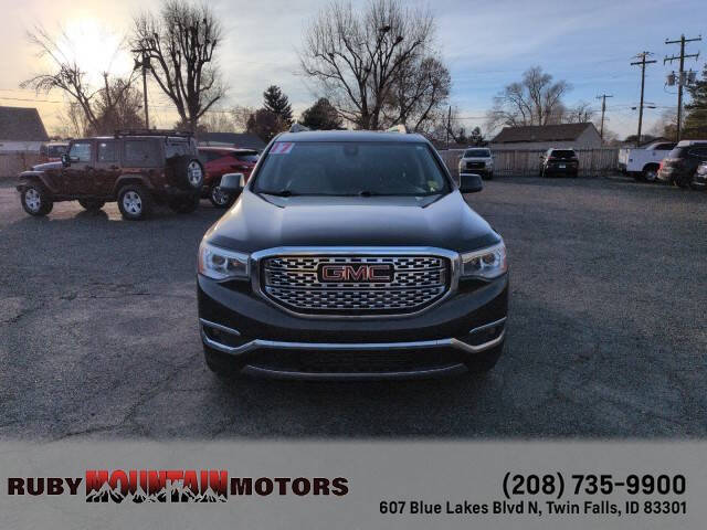 2017 GMC Acadia Denali