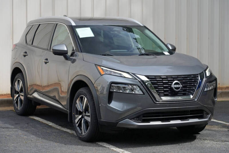 2022 Nissan Rogue SL