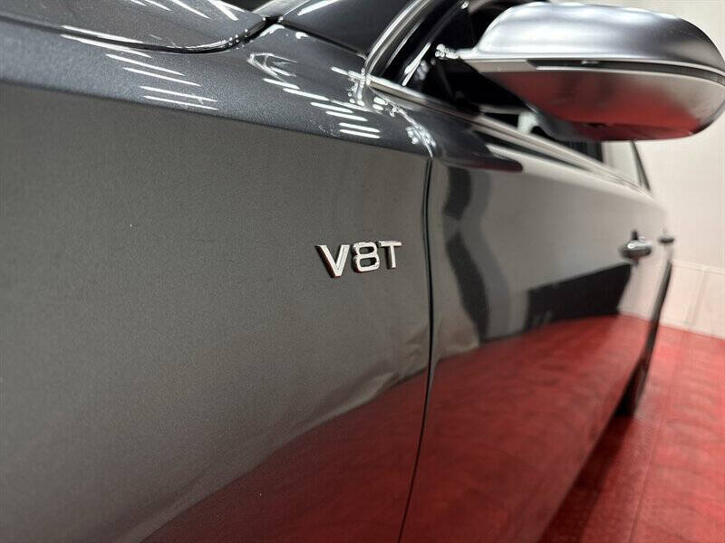 2015 Audi S8 4.0T quattro