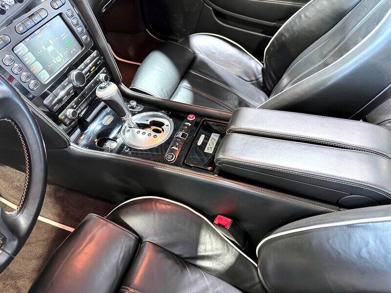 2011 Bentley Continental 32