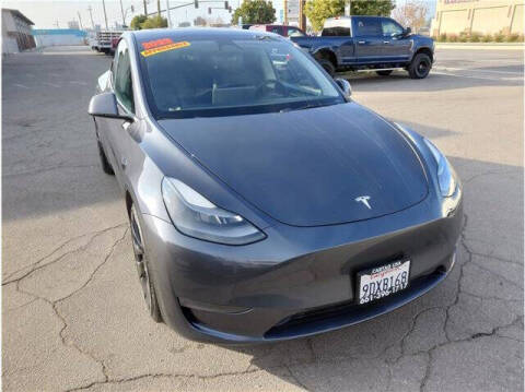 2023 Tesla Model Y Performance