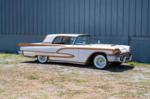 1960 Ford Thunderbird