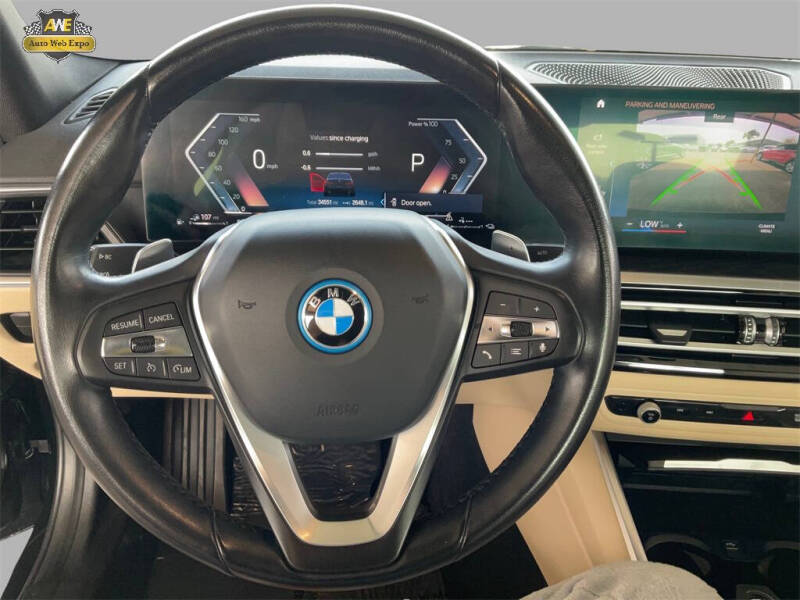 2023 BMW 3 Series 330e