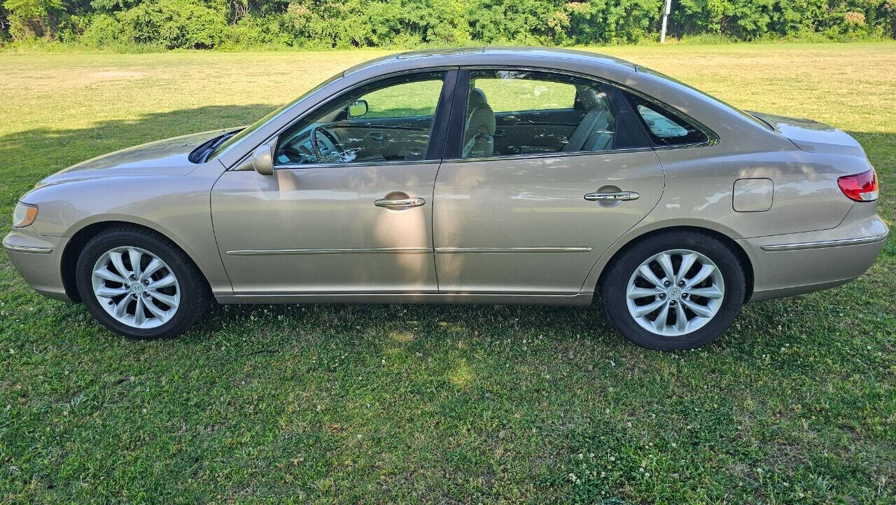 2006 Hyundai Azera for sale at South Norfolk Auto Sales in Chesapeake, VA