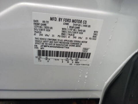 2022 Ford Edge Titanium