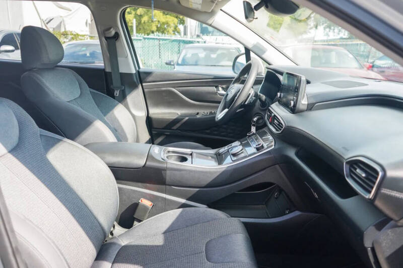 2022 Hyundai Santa Fe