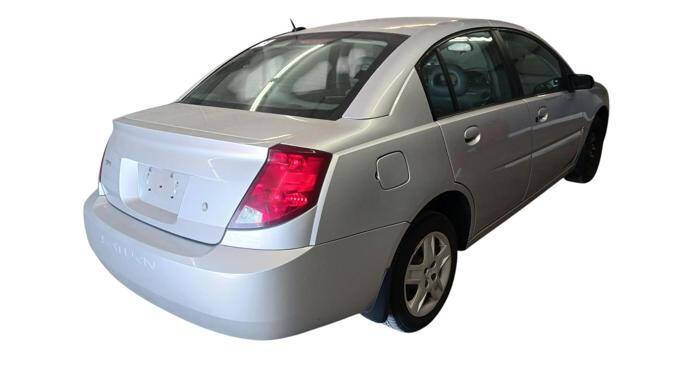 2007 Saturn Ion 2