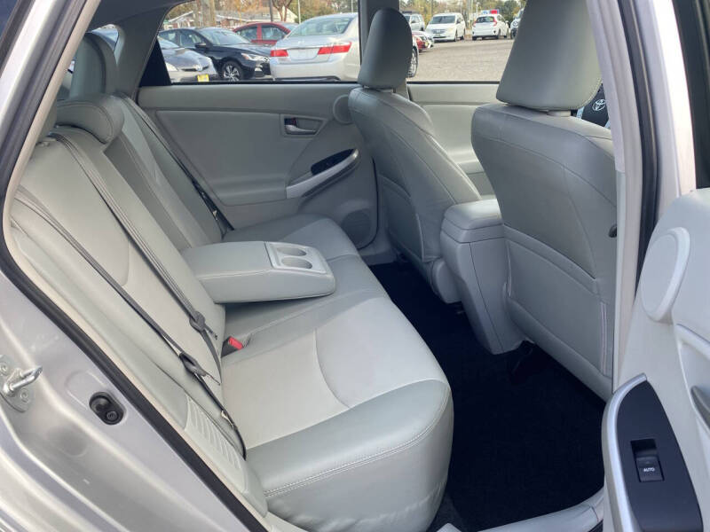 2013 Toyota Prius Five