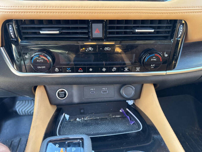 2022 Nissan Rogue Platinum