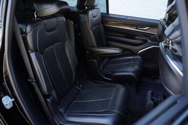 2023 Jeep Grand Cherokee L Overland