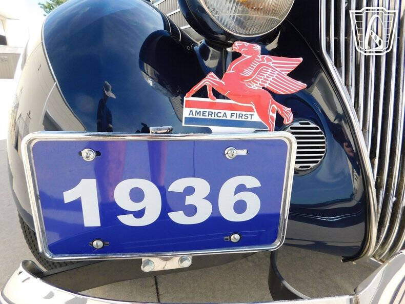 1936 Ford Cabriolet