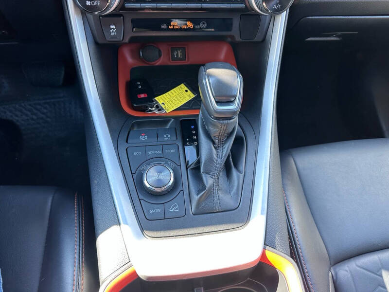 2023 Toyota RAV4 Adventure