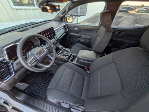 2024 GMC Canyon Elevation