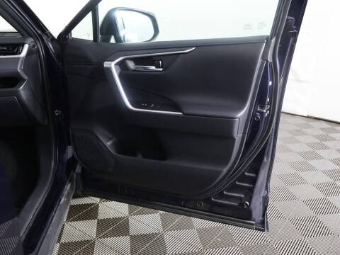 2019 Toyota RAV4 Hybrid XSE