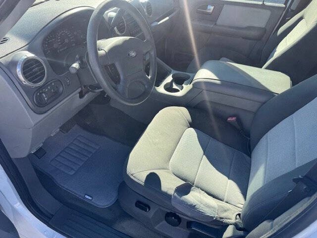 2004 Ford Expedition XLT