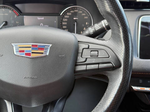 2019 Cadillac XT4 Sport