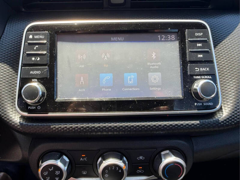 2021 Nissan Kicks S